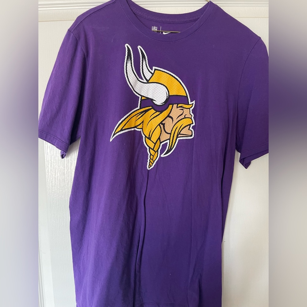 Xl Vikings shirt